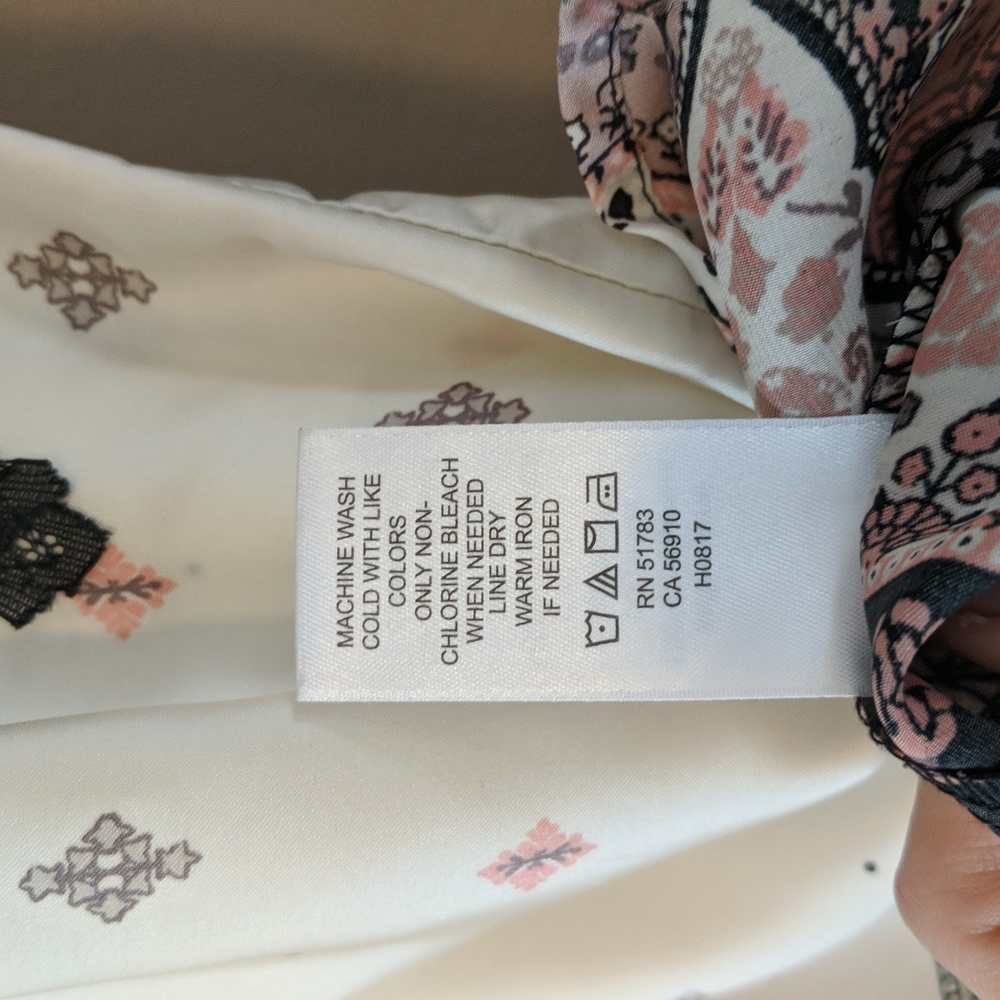 $3 with any bundle Maurices Lacey tank - Picture 9 of 12